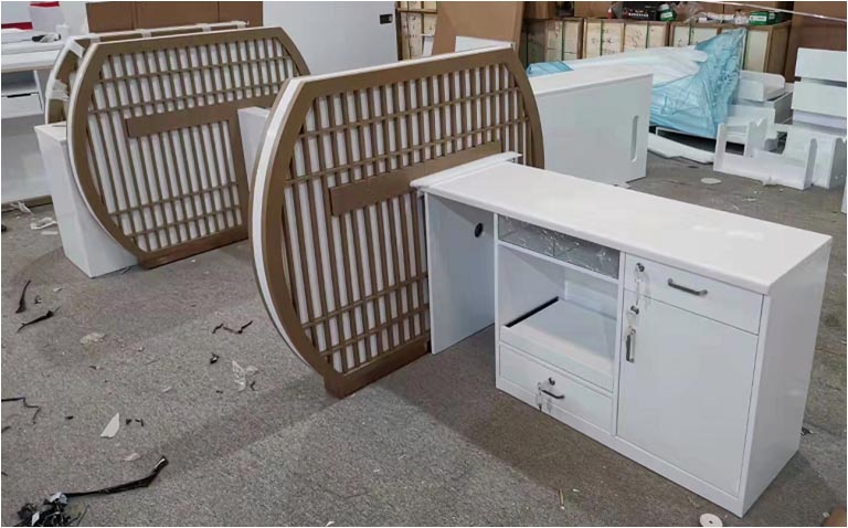 银行办公家具.jpg
